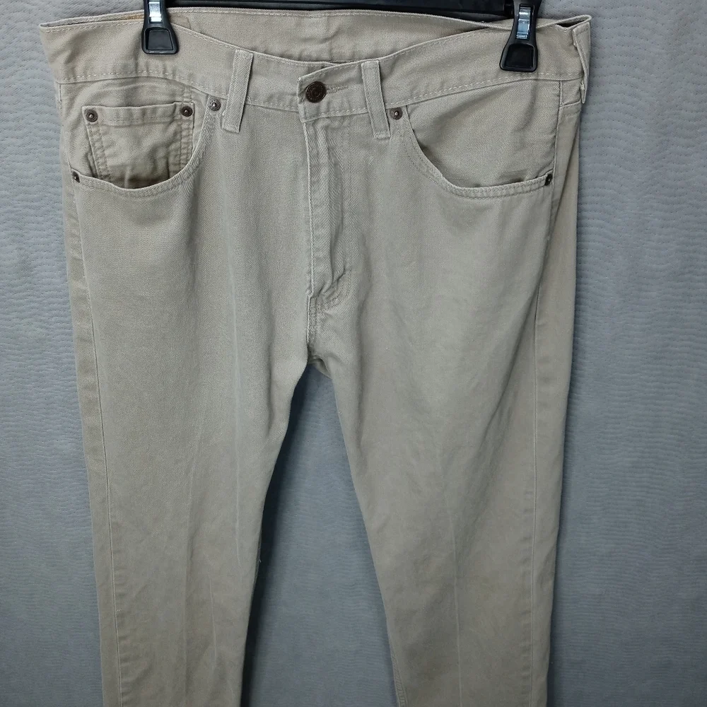 Levi's 505 men's tan jeans. Sz 33